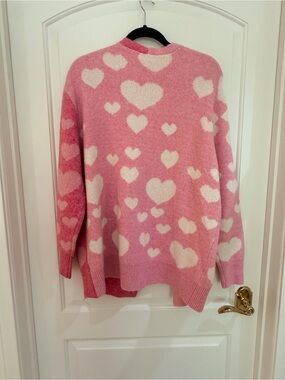 BiBi Pink Heart Pattern Women's Sweater